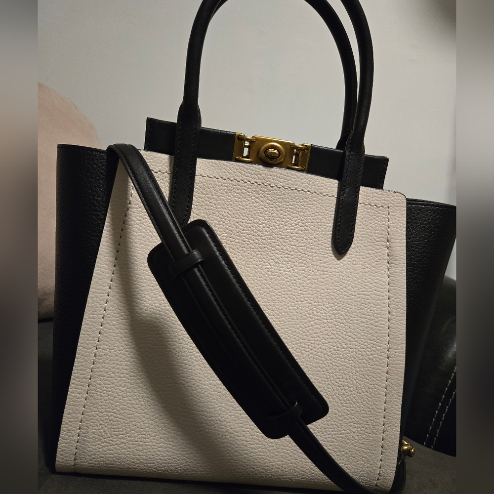 Coach Troupe Tote In Colorblock. - Picture 3 of 6
